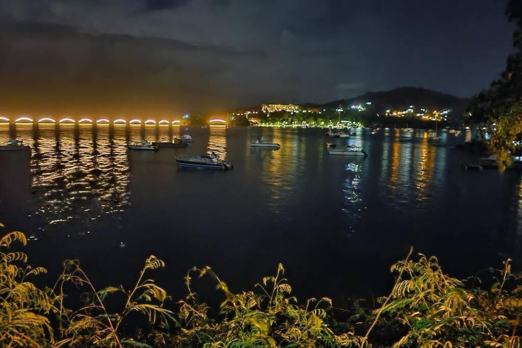 Indy'S Best Bay Frontview In Samana. Exterior foto